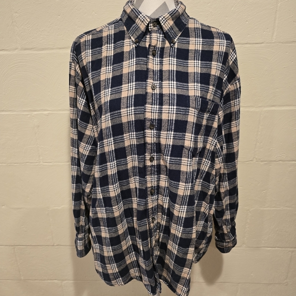 Towncraft Flannel Shirt Navy Plaid Button Down 100% Cotton Men’S Large Layer.